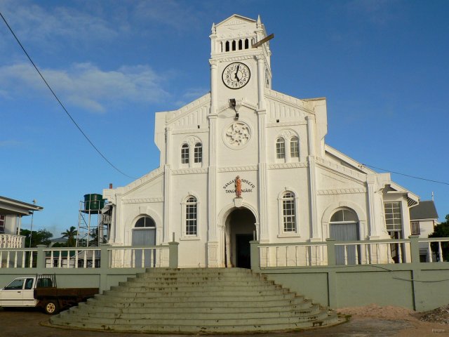38- Eglise de Neiafu 